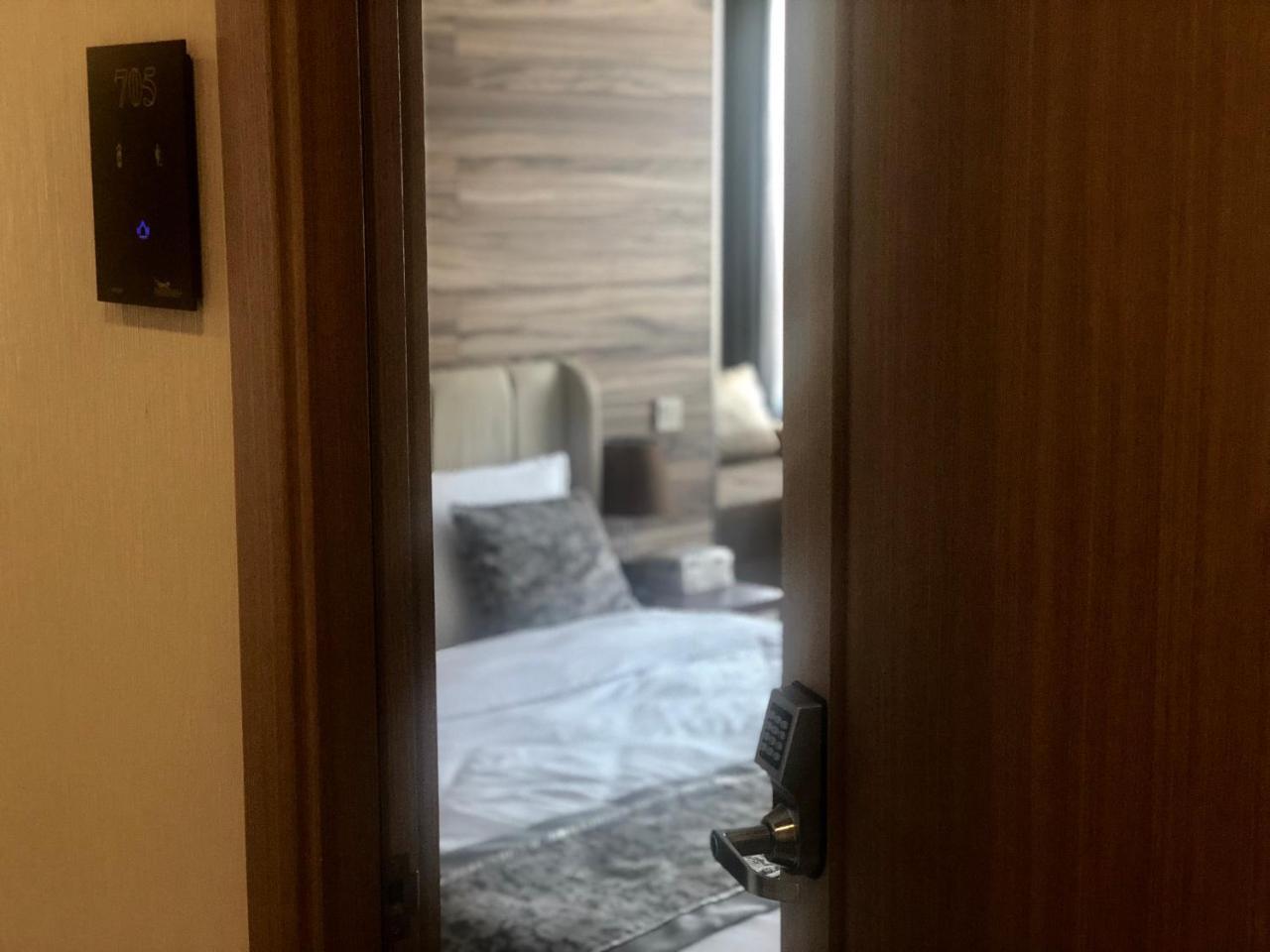 Tbili Hotel 第比利斯 外观 照片