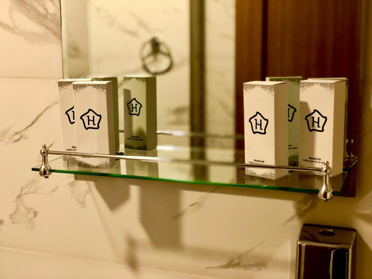 Tbili Hotel 第比利斯 外观 照片
