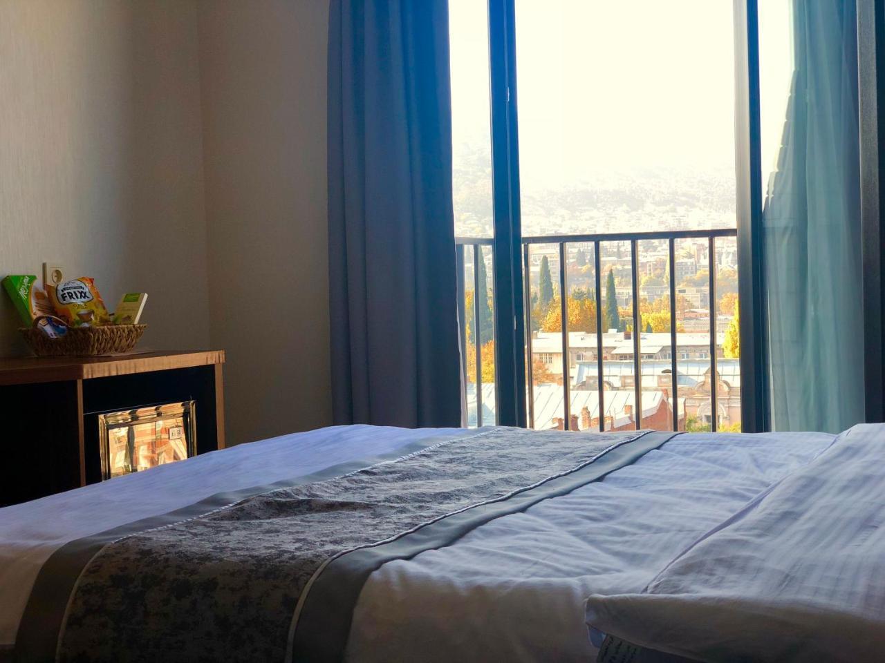 Tbili Hotel 第比利斯 外观 照片