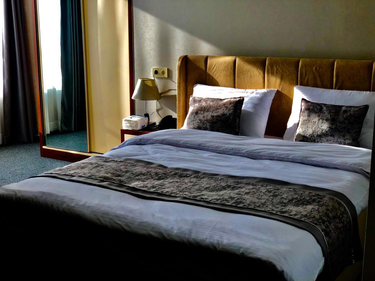 Tbili Hotel 第比利斯 客房 照片