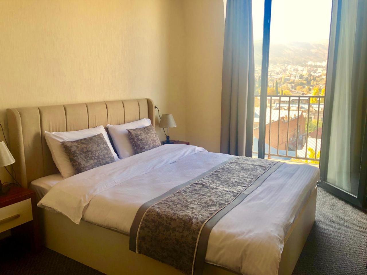 Tbili Hotel 第比利斯 外观 照片