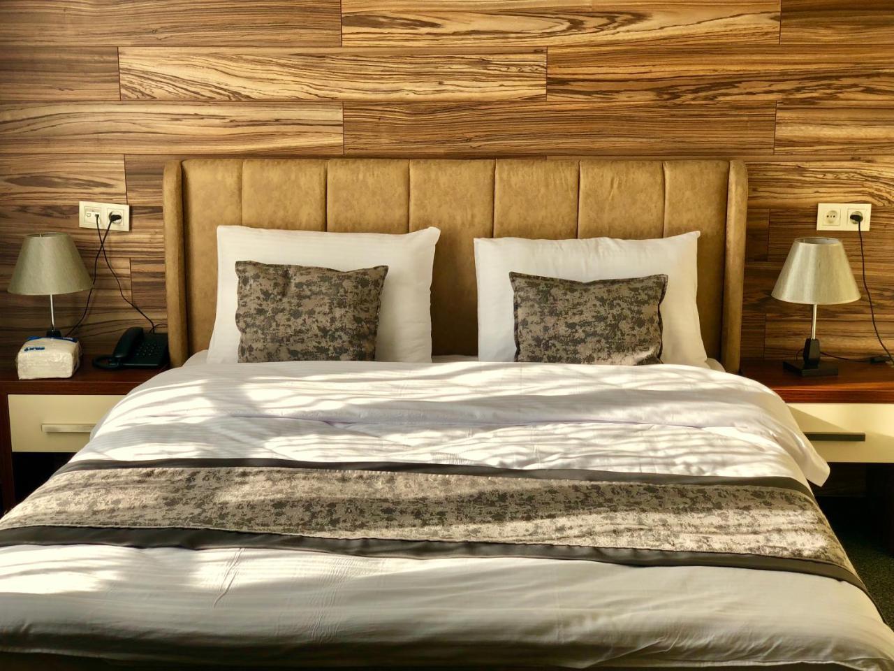 Tbili Hotel 第比利斯 客房 照片