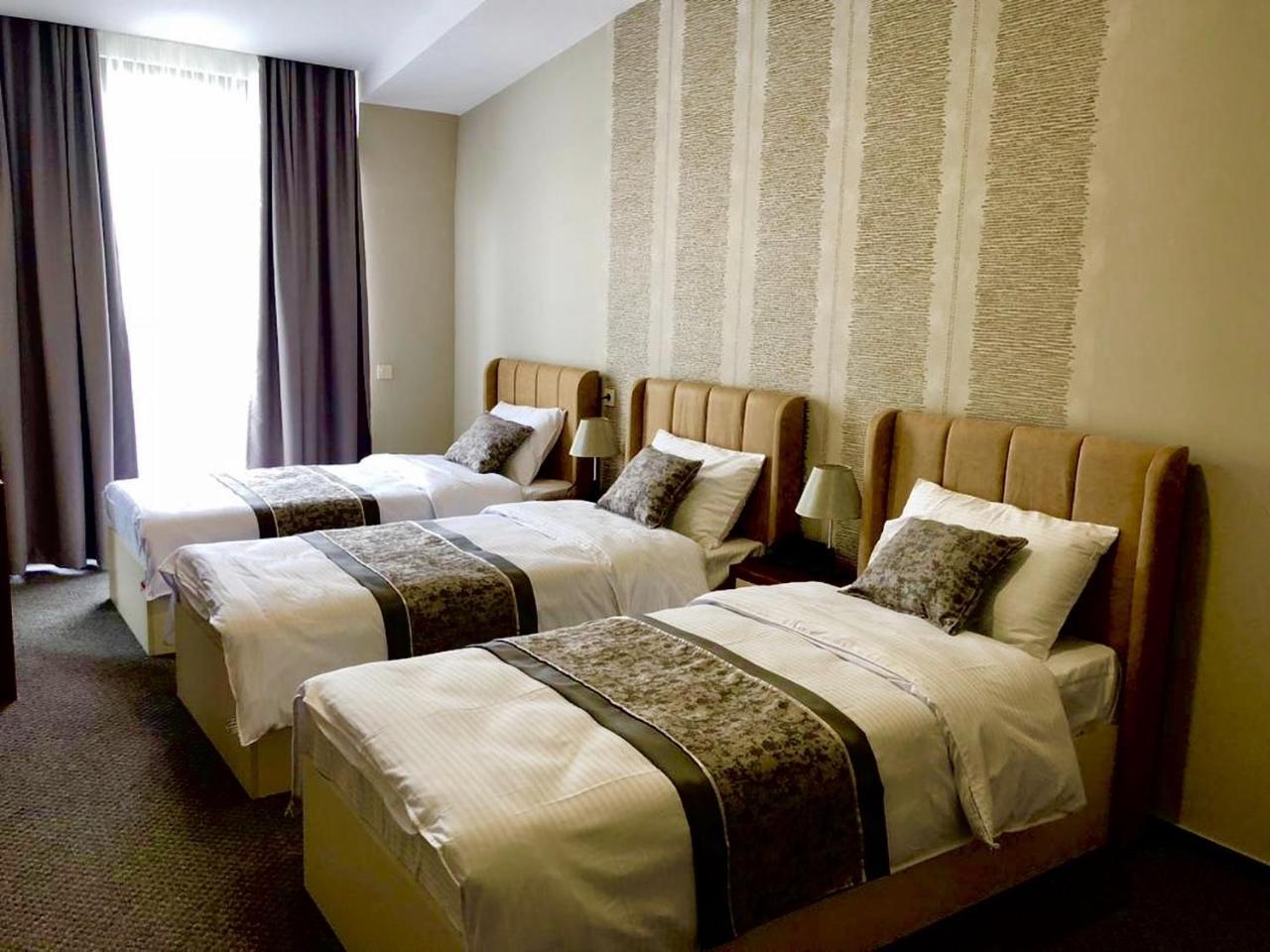 Tbili Hotel 第比利斯 外观 照片